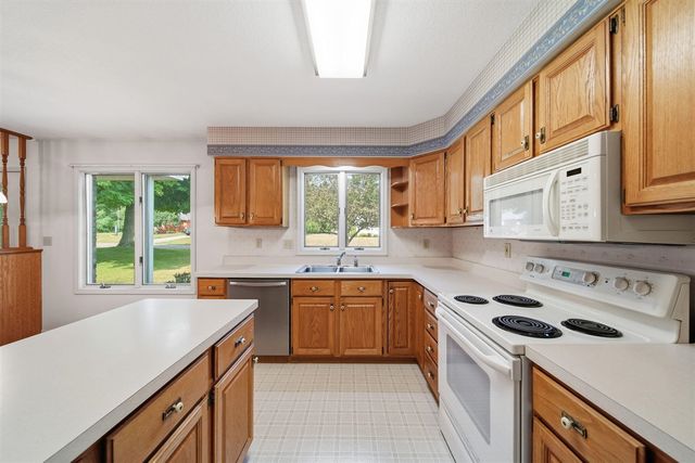 246 Village Lane, Concord, MI 49237