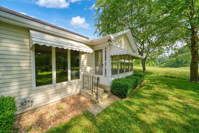 246 Village Lane, Concord, MI 49237