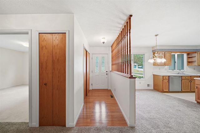 246 Village Lane, Concord, MI 49237