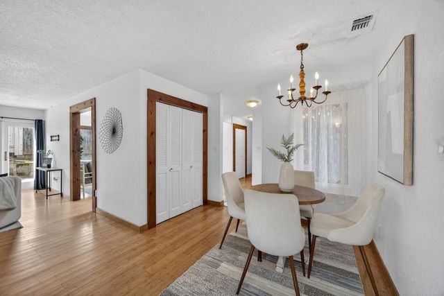 3720 Station St, Sacramento, CA 95827