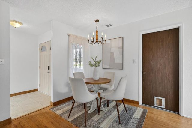 3720 Station St, Sacramento, CA 95827