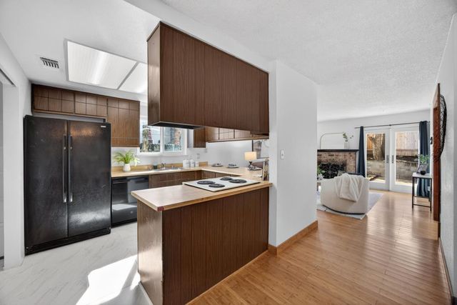 3720 Station St, Sacramento, CA 95827