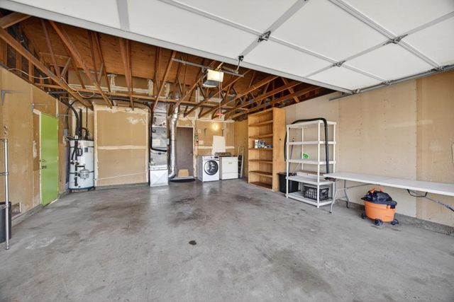 3720 Station St, Sacramento, CA 95827