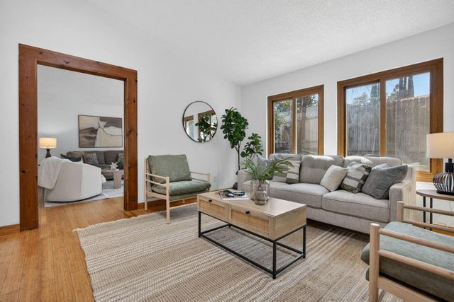 3720 Station St, Sacramento, CA 95827