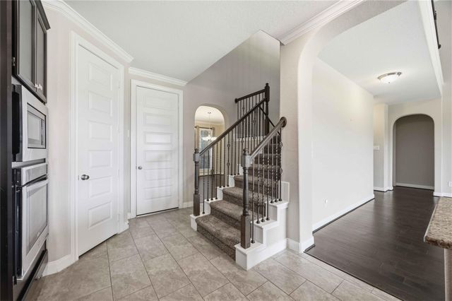 6231 Warwick Garden Lane, Spring, TX 77379