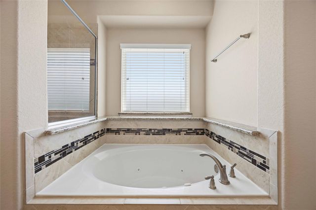 6231 Warwick Garden Lane, Spring, TX 77379