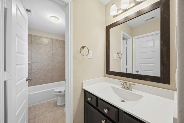 6231 Warwick Garden Lane, Spring, TX 77379