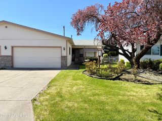 1537 W Woodlawn DR, # 2, Hayden, ID 83835