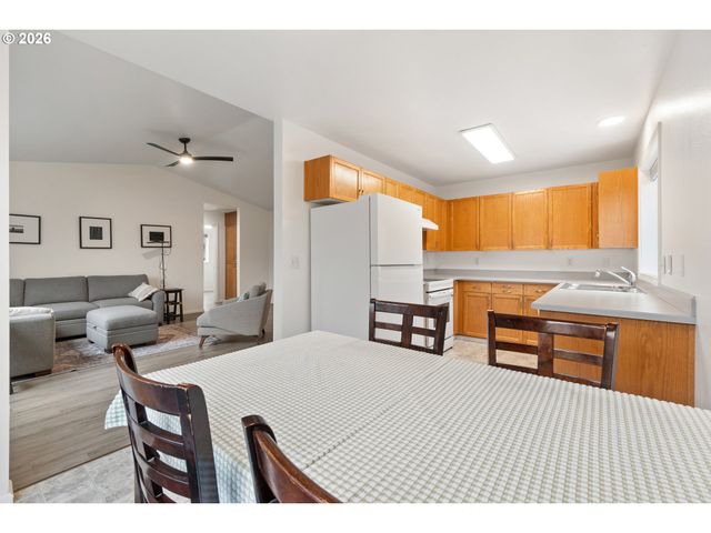 4875 Sw ASTER St, Corvallis, OR 97333