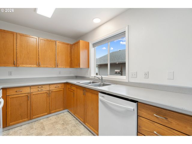 4875 Sw ASTER St, Corvallis, OR 97333