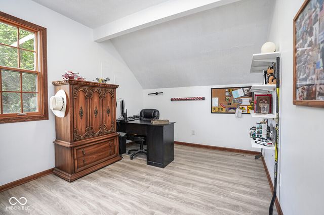 3007 Greensview Drive, Greenwood, IN 46143
