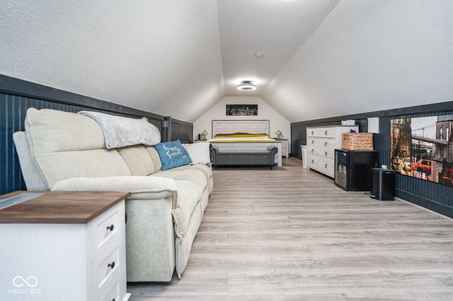 3007 Greensview Drive, Greenwood, IN 46143