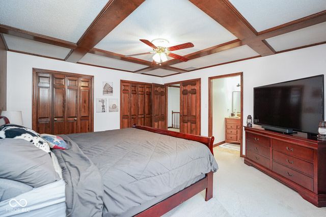 3007 Greensview Drive, Greenwood, IN 46143