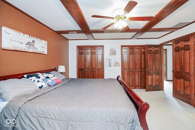 3007 Greensview Drive, Greenwood, IN 46143
