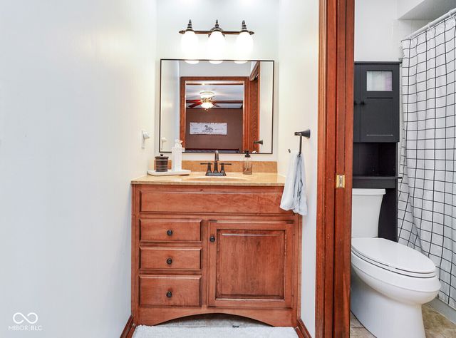 3007 Greensview Drive, Greenwood, IN 46143