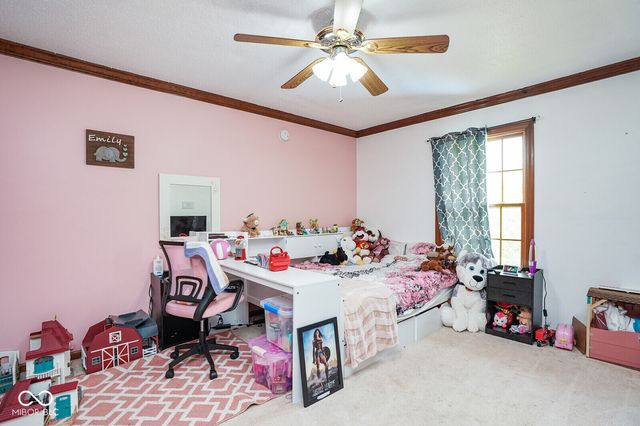 3007 Greensview Drive, Greenwood, IN 46143