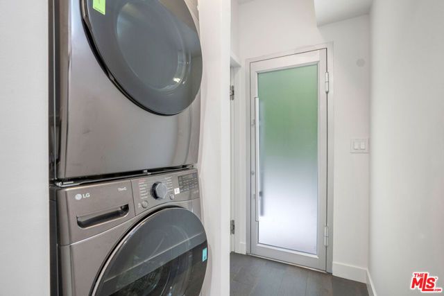 12041 Huston Street, Valley Village, CA 91607