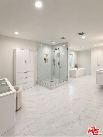 12041 Huston Street, Valley Village, CA 91607