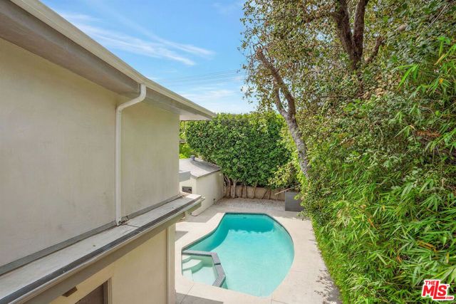 12041 Huston Street, Valley Village, CA 91607