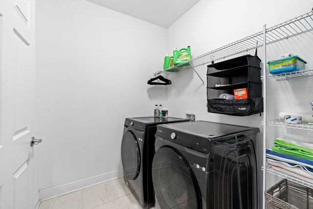 2444 FOGGY CREEK CIRCLE, Clearwater, FL 33764