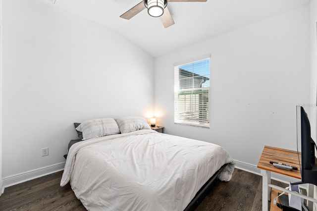 2444 FOGGY CREEK CIRCLE, Clearwater, FL 33764