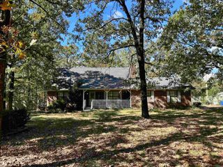 213 N Summit Drive, Cabot, AR 72023