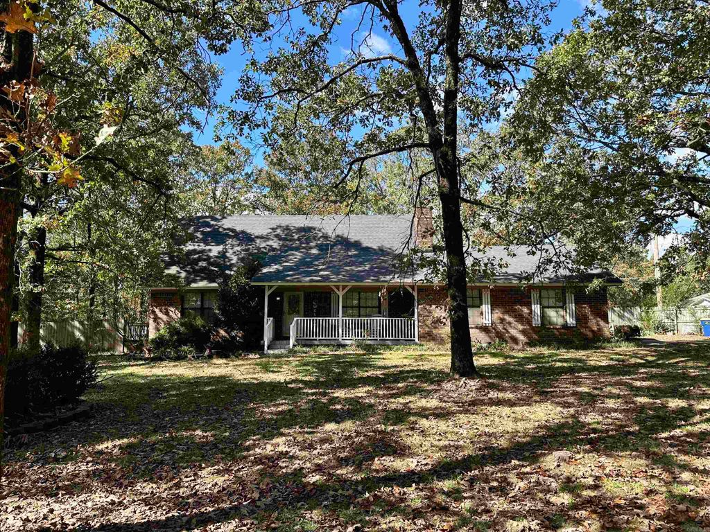 213 N Summit Drive, Cabot, AR 72023