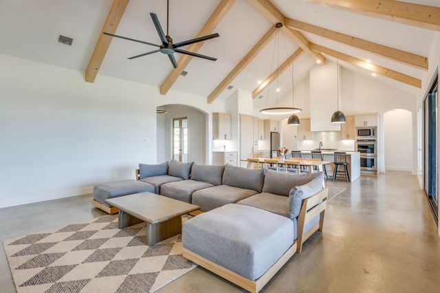 305 Kolb Drive, Aledo, TX 76008