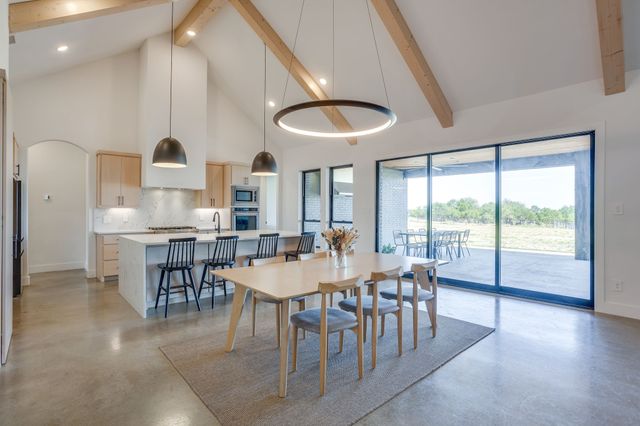 305 Kolb Drive, Aledo, TX 76008