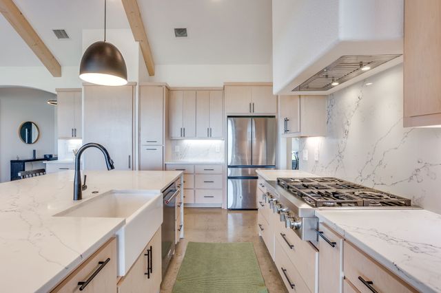 305 Kolb Drive, Aledo, TX 76008