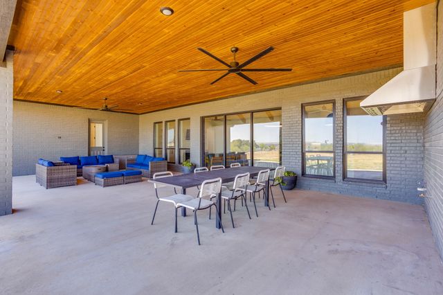 305 Kolb Drive, Aledo, TX 76008