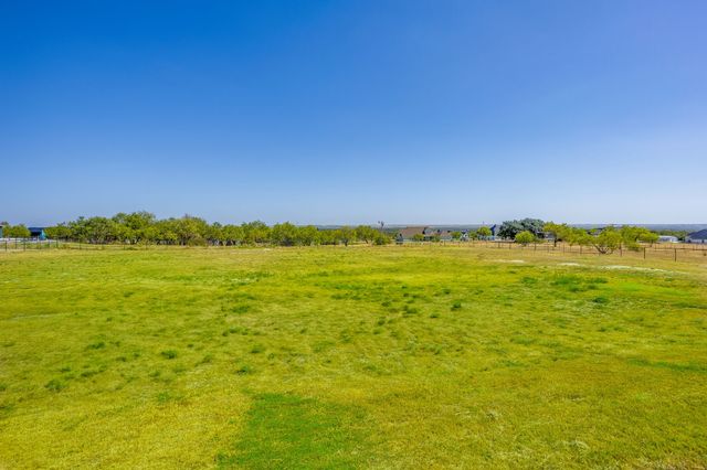 305 Kolb Drive, Aledo, TX 76008
