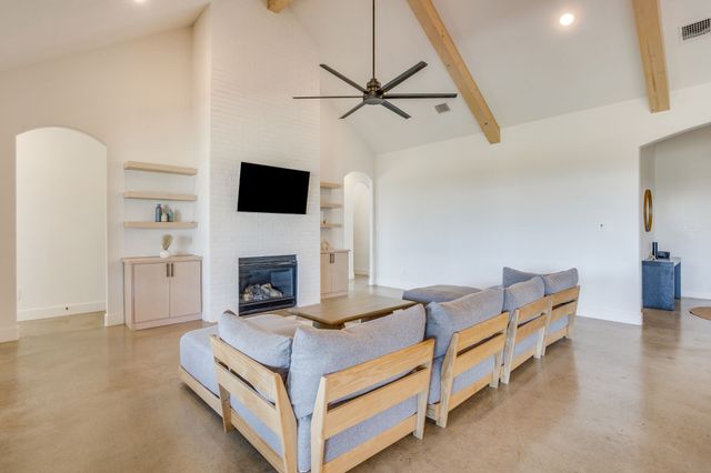 305 Kolb Drive, Aledo, TX 76008
