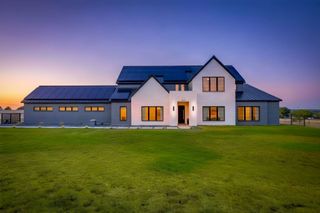 305 Kolb Drive, Aledo, TX 76008