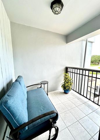 12722 Peconic Court, Wellington, FL 33414