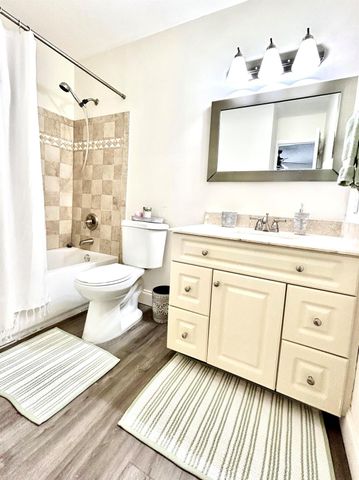 12722 Peconic Court, Wellington, FL 33414