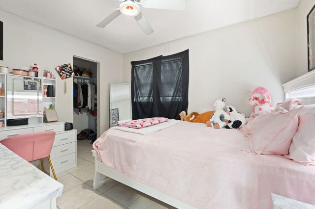 2268 NE 16th Court, Jensen Beach, FL 34957