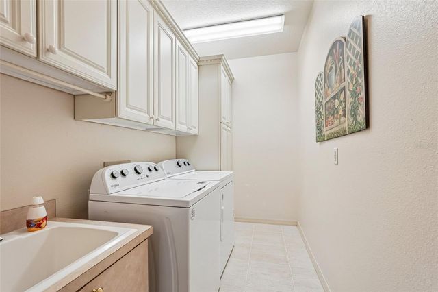 403 LANSBROOK DRIVE, Venice, FL 34292