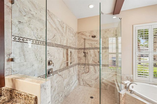 403 LANSBROOK DRIVE, Venice, FL 34292
