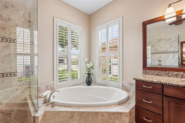 403 LANSBROOK DRIVE, Venice, FL 34292