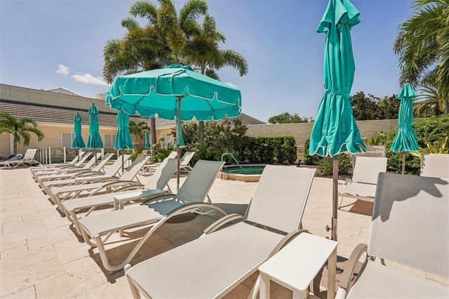 403 LANSBROOK DRIVE, Venice, FL 34292