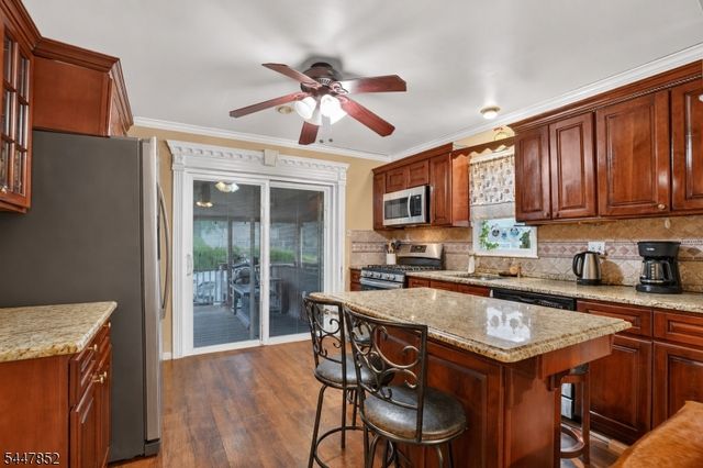 26 Columbia Ave, Kenilworth Boro, NJ 07033