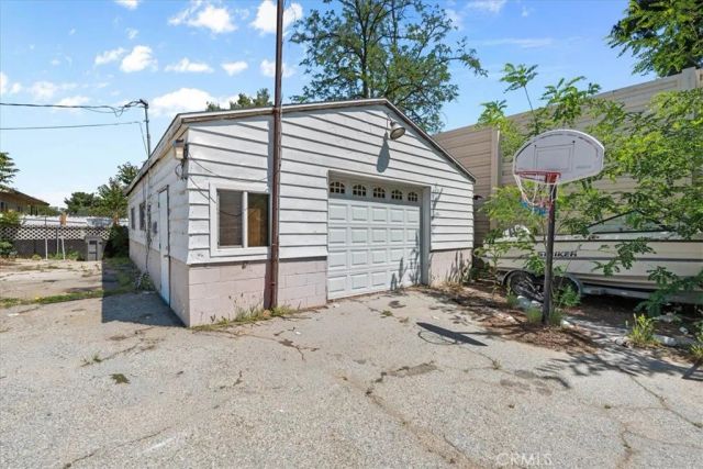 893 E 5th, Beaumont, CA 92223