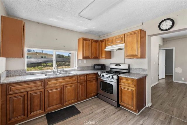 893 E 5th, Beaumont, CA 92223