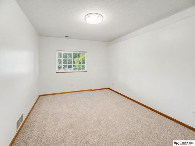 2557 SW Soukup Circle, Lincoln, NE 68522