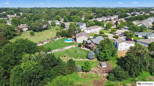 2557 SW Soukup Circle, Lincoln, NE 68522