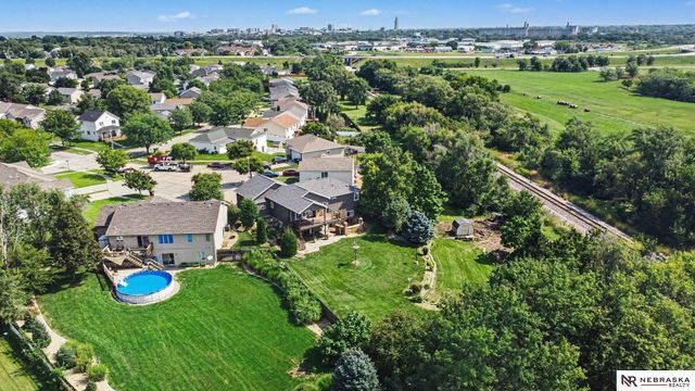 2557 SW Soukup Circle, Lincoln, NE 68522
