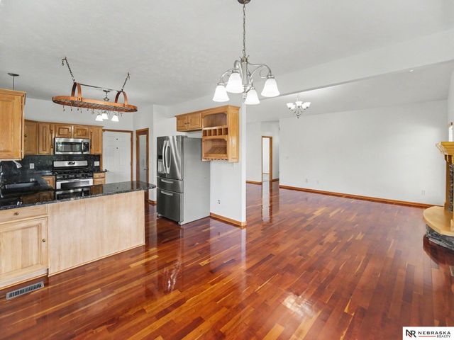 2557 SW Soukup Circle, Lincoln, NE 68522