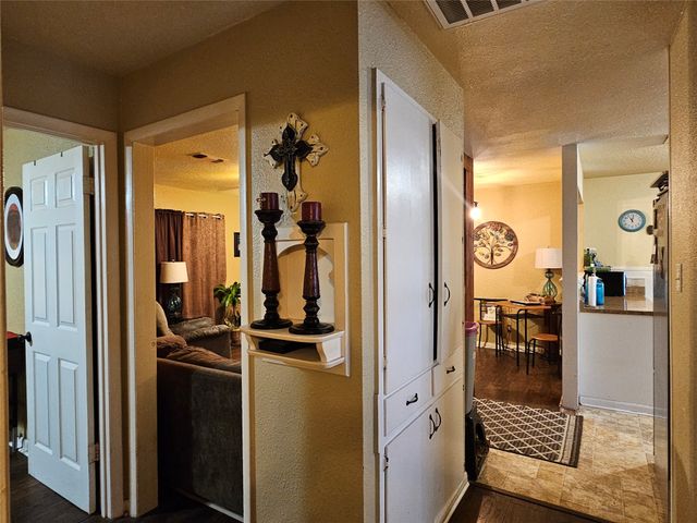 509 Starkey Street, Bangs, TX 76823