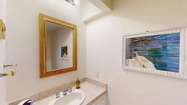 162 Lost River Drive, Palm Desert, CA 92211